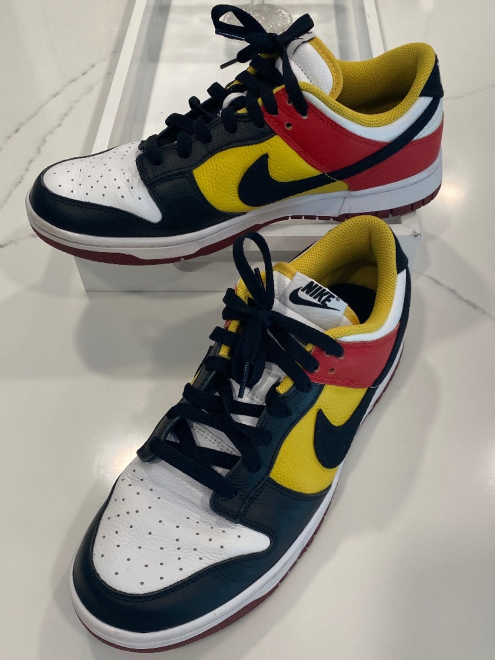 Nike low dunks